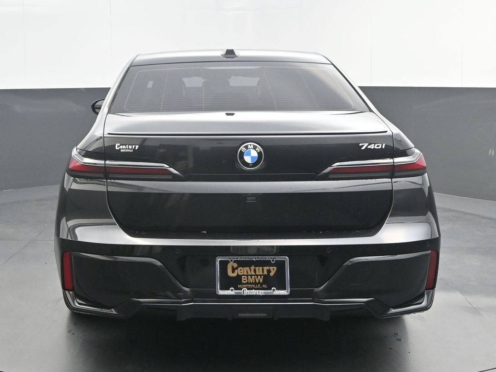 Certified 2023 BMW 740i w/ Parking Assistance Package RWD image 6