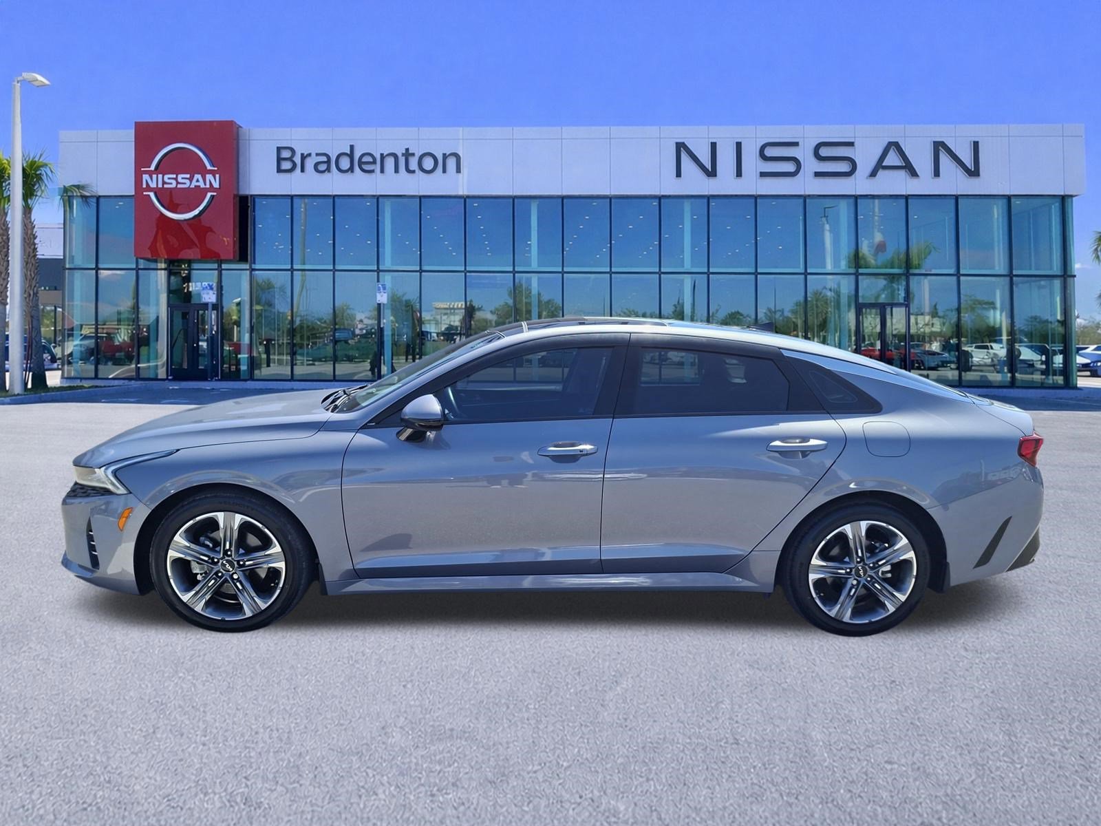 Used 2023 Kia K5 EX FWD image 8