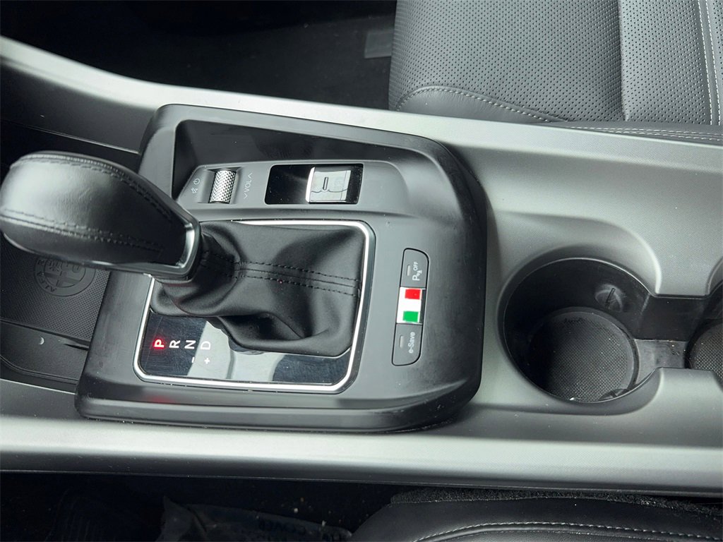 New 2024 Alfa Romeo Tonale Ti w/ Active Assist Package image 31