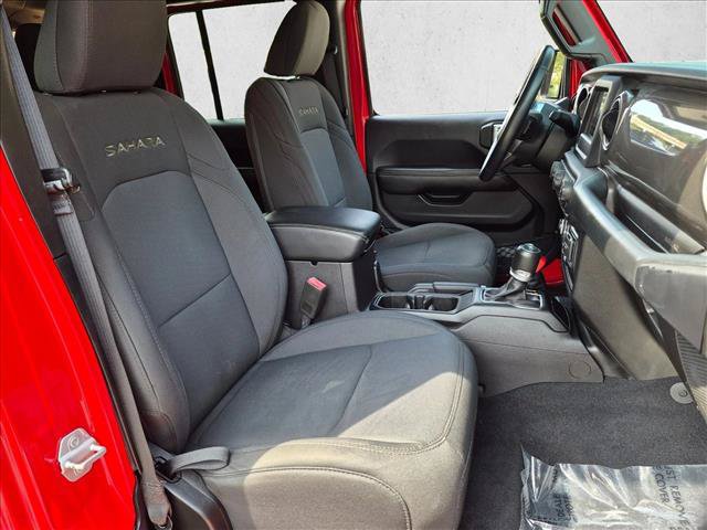 Used 2019 Jeep Wrangler Unlimited Sahara AWD/4WD image 20