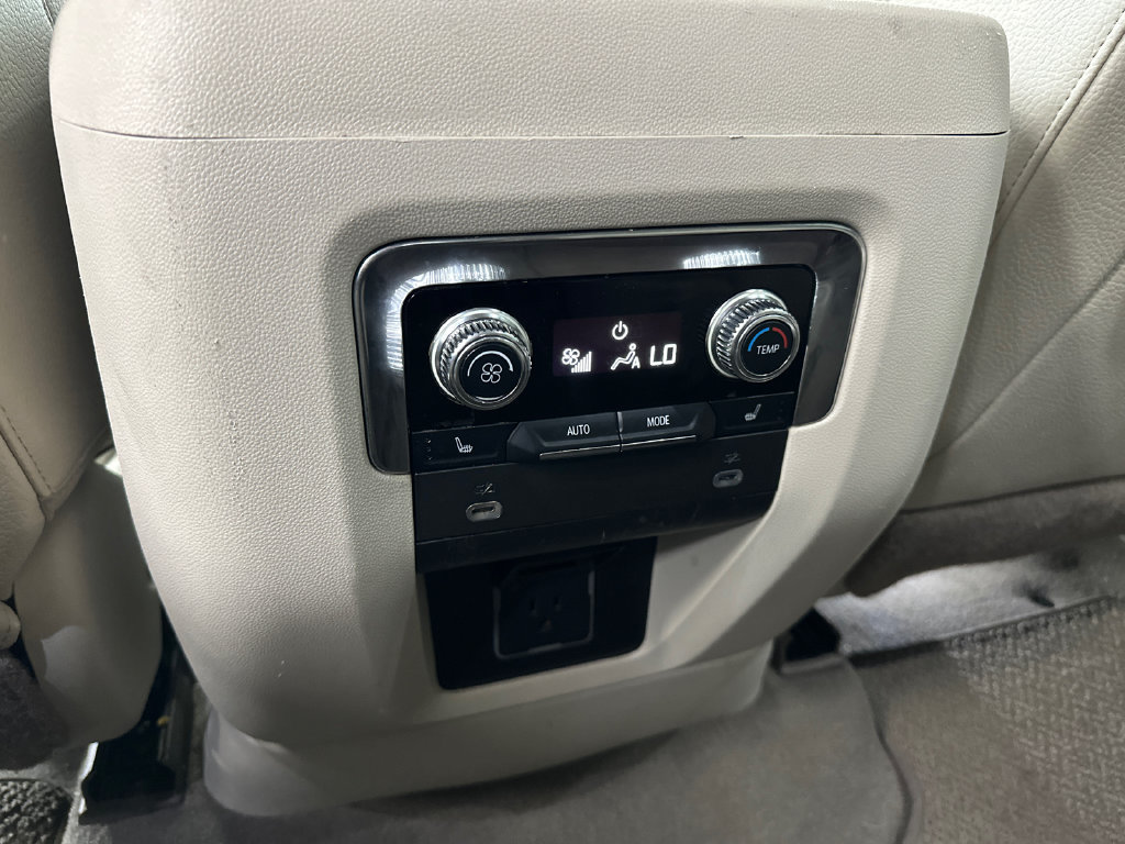 Used 2023 GMC Yukon Denali w/ Max Trailering Package RWD image 25