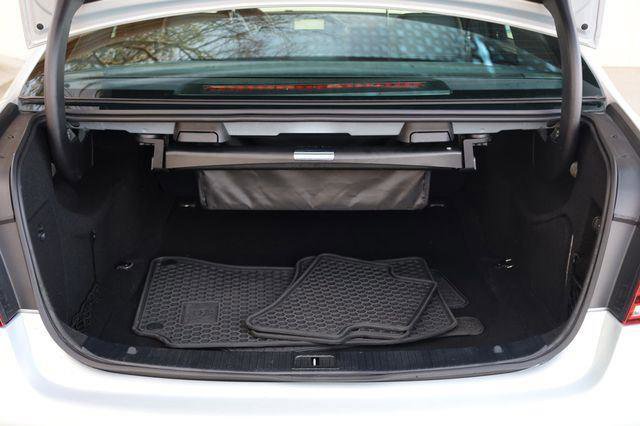 Used 2014 Mercedes-Benz E 350 Sedan image 11