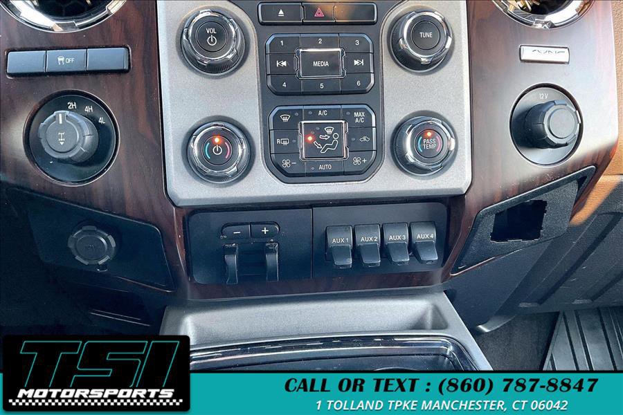 Used 2016 Ford F350 Lariat AWD/4WD image 31