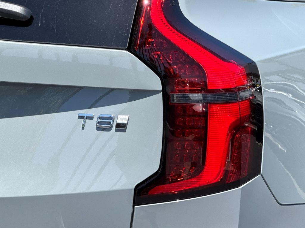 New 2026 Volvo XC90 T8 Plus AWD/4WD image 27