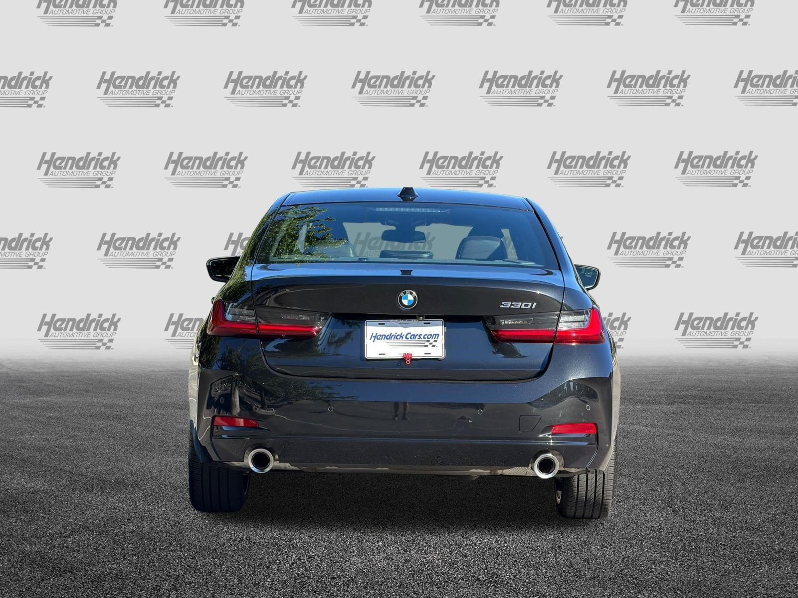 Used 2025 BMW 330i Sedan w/ Premium Package RWD image 6