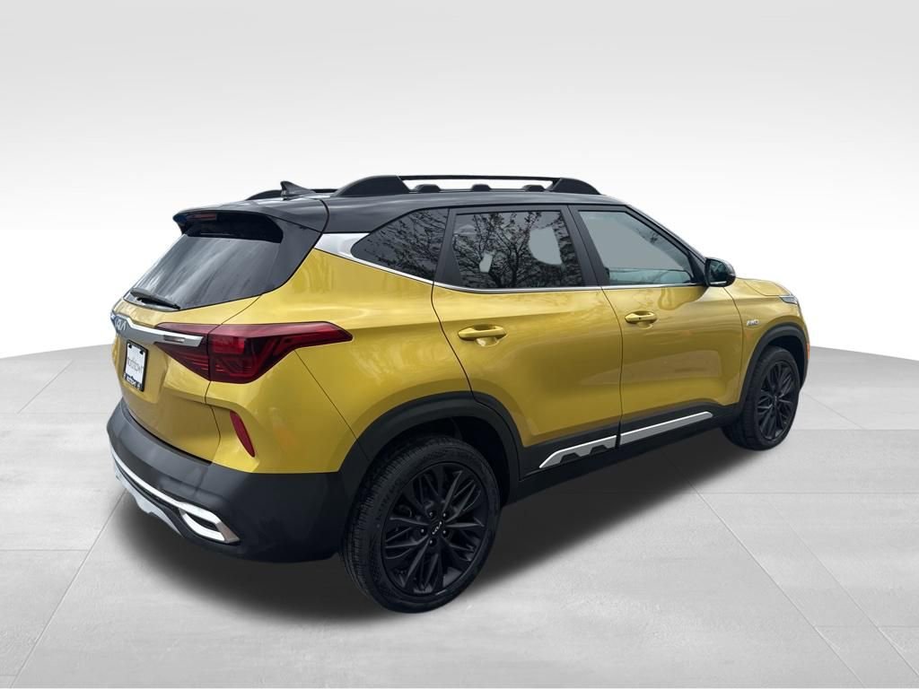 Used 2023 Kia Seltos Nightfall Edition AWD/4WD image 6
