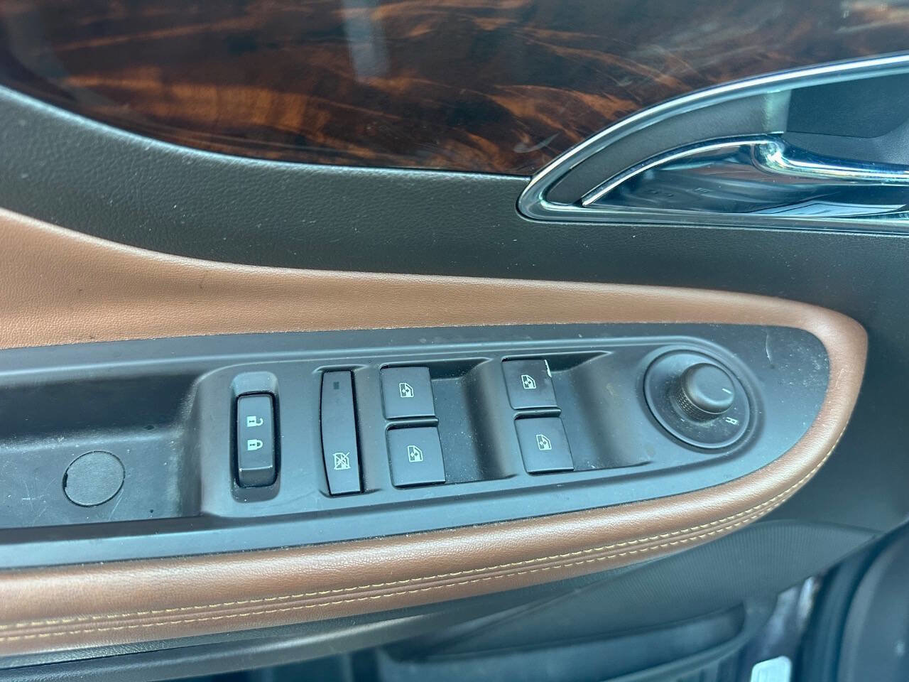 Used 2015 Buick Encore Leather AWD/4WD image 20