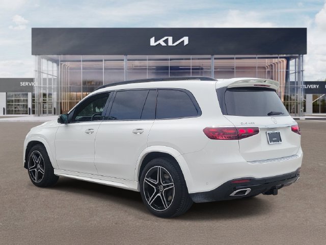 Used 2025 Mercedes-Benz GLS 450 4MATIC image 4