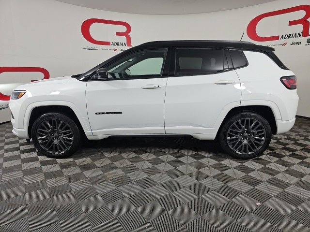 Certified 2024 Jeep Compass Limited w/ High Altitude Package image 4