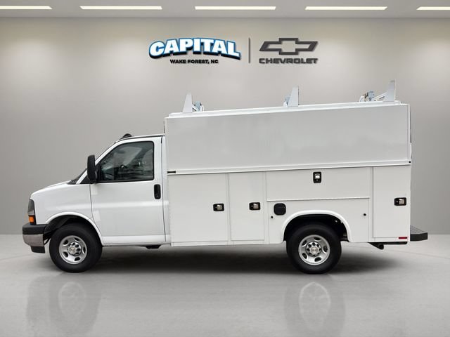 New 2025 Chevrolet Express 3500 w/ Power Convenience Package RWD image 10