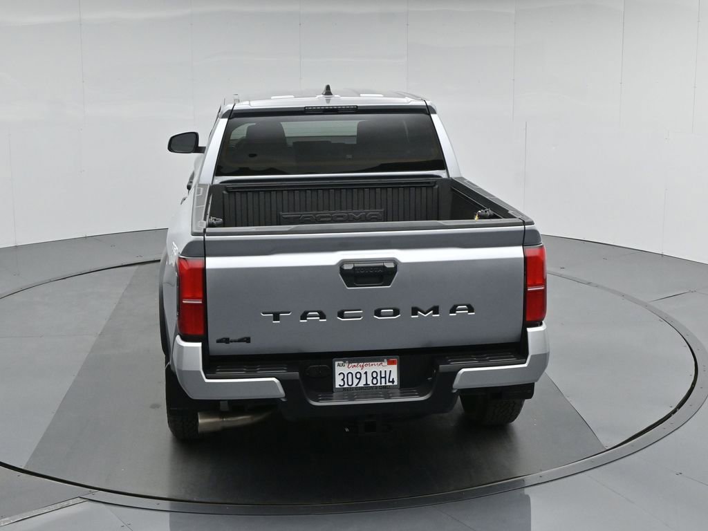 Used 2025 Toyota Tacoma TRD Off-Road image 43