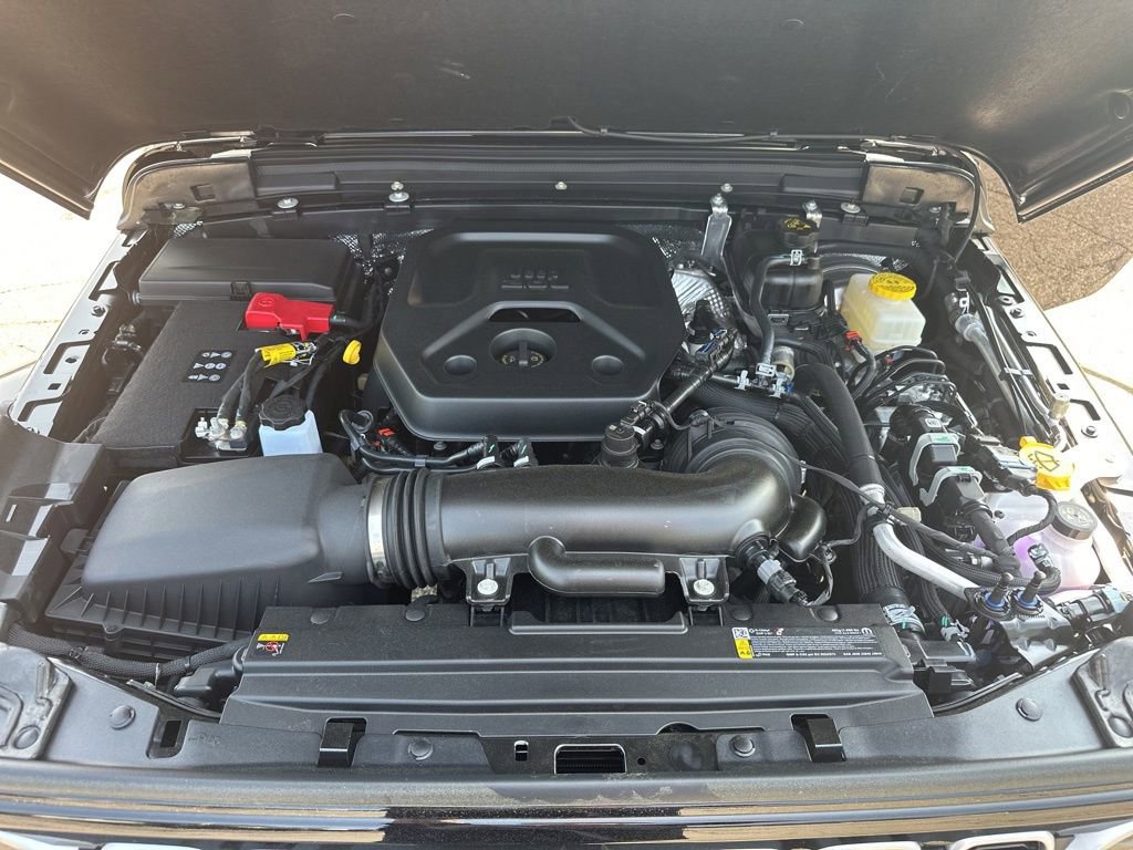 New 2025 Jeep Wrangler Sahara image 25