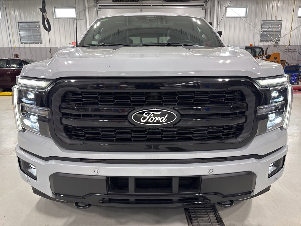 New 2025 Ford F150 Lariat w/ Equipment Group 501A Mid image 16