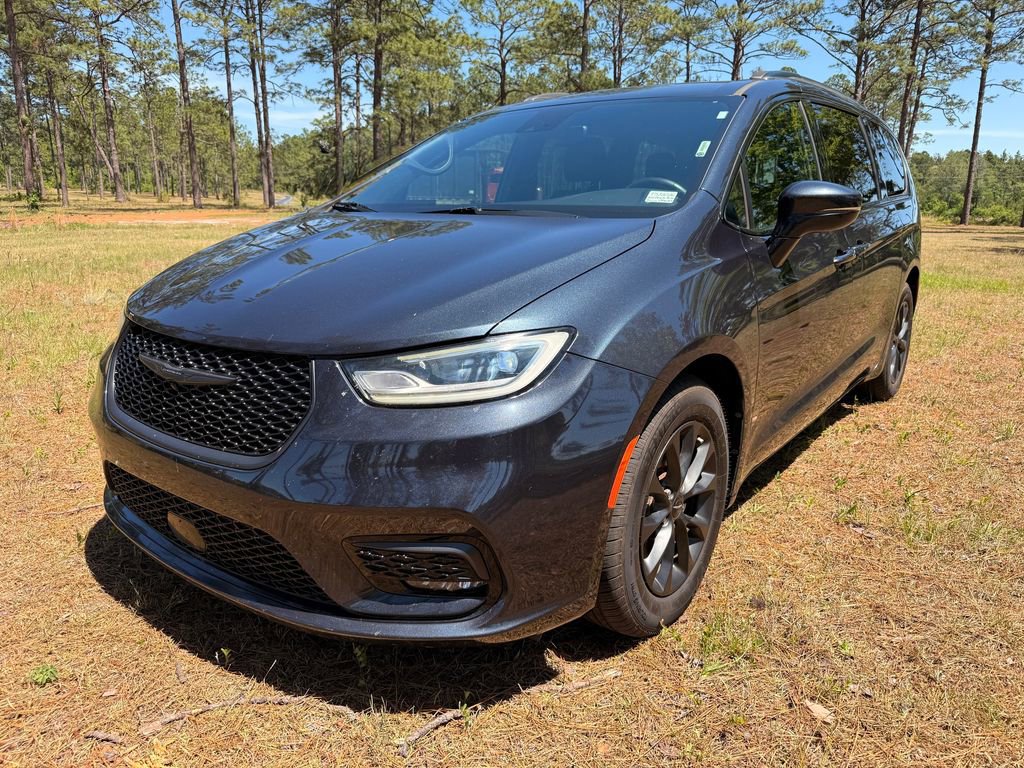 Used 2021 Chrysler Pacifica Touring w/ S Appearance Package