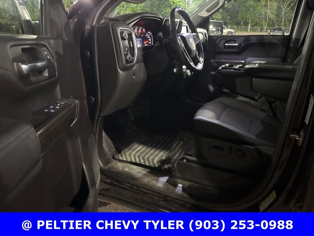 Used 2019 Chevrolet Silverado 1500 LT w/ Texas Edition image 13