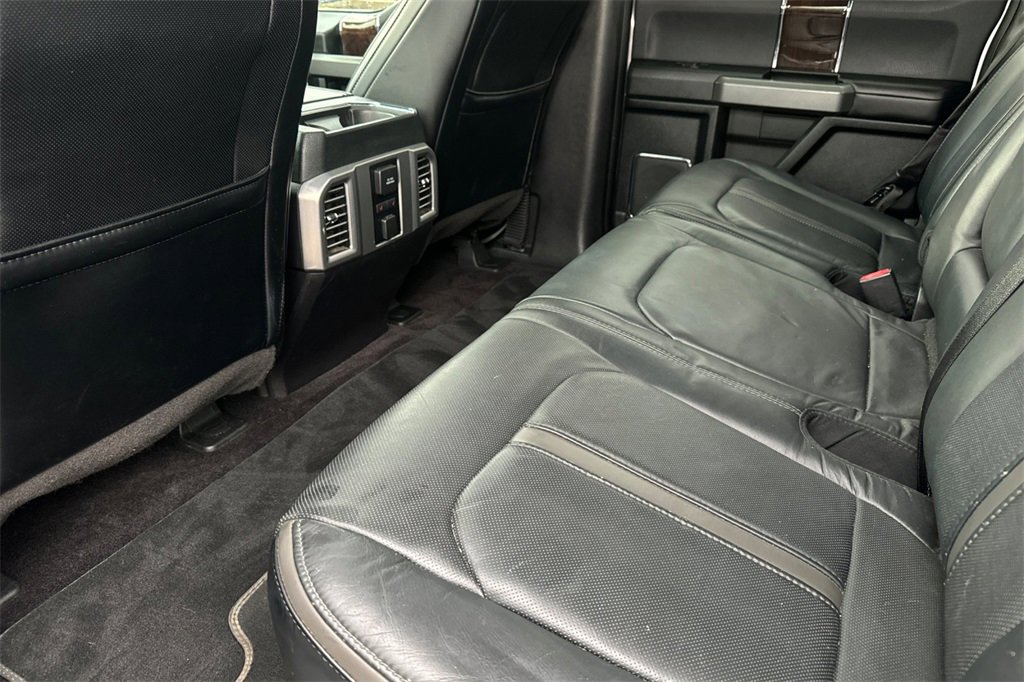 Used 2016 Ford F150 Platinum w/ Equipment Group 701A Luxury image 12