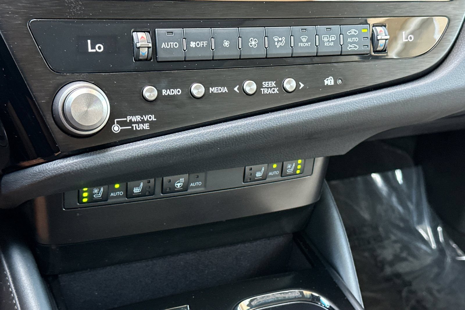 Certified 2023 Lexus ES 350 w/ Premium Package FWD image 23