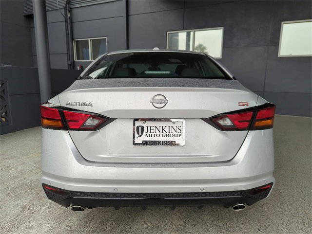 New 2025 Nissan Altima 2.5 SR image 6