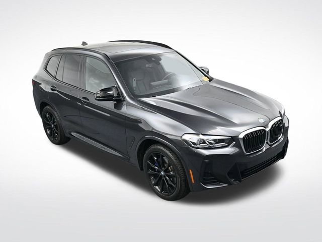 Used 2024 BMW X3 M40i w/ Premium Package image 18