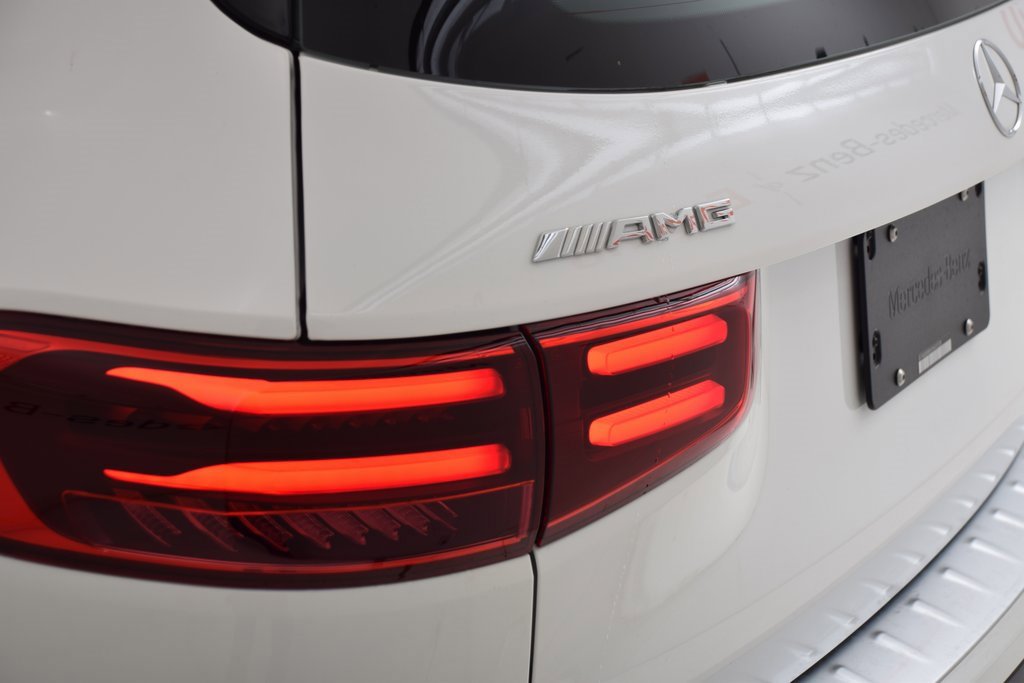 New 2025 Mercedes-Benz GLB 35 AMG 4MATIC image 12