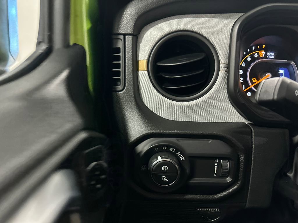New 2026 Jeep Gladiator Sport image 17
