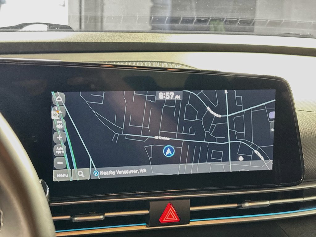 Used 2025 Hyundai Elantra SEL FWD image 16
