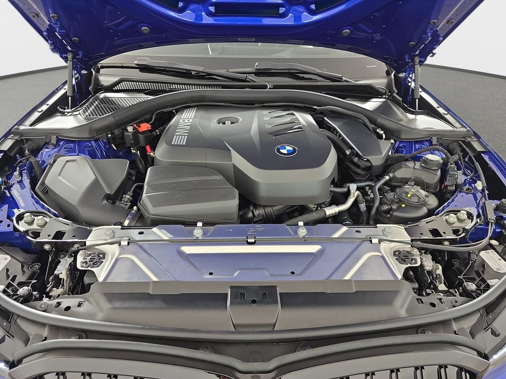 New 2026 BMW 330i xDrive Sedan w/ M Sport Package AWD/4WD image 32