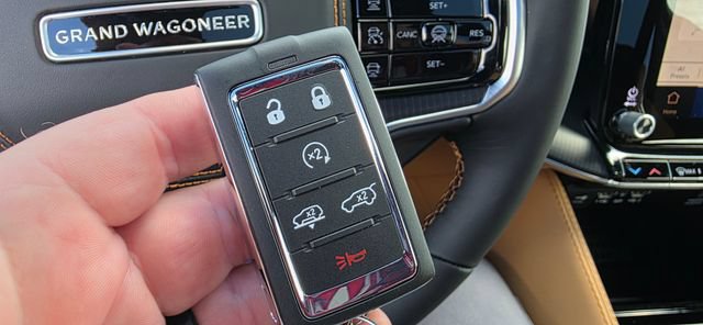 New 2026 Jeep Grand Wagoneer L Summit AWD/4WD image 44