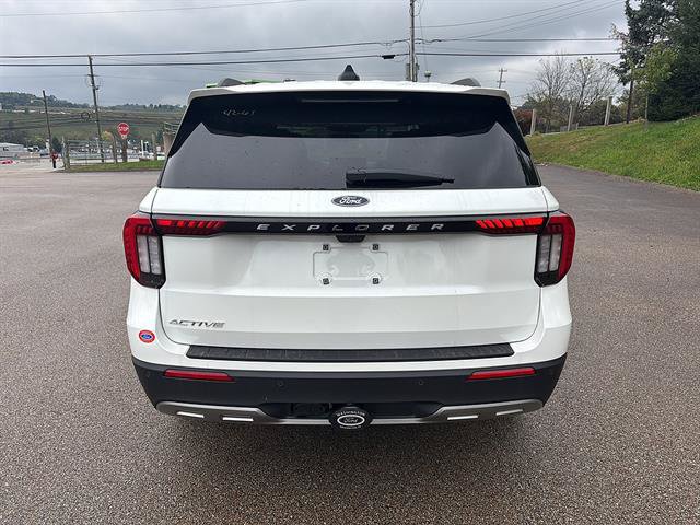 New 2027 Ford Explorer Active w/ Active Comfort Package AWD/4WD image 3