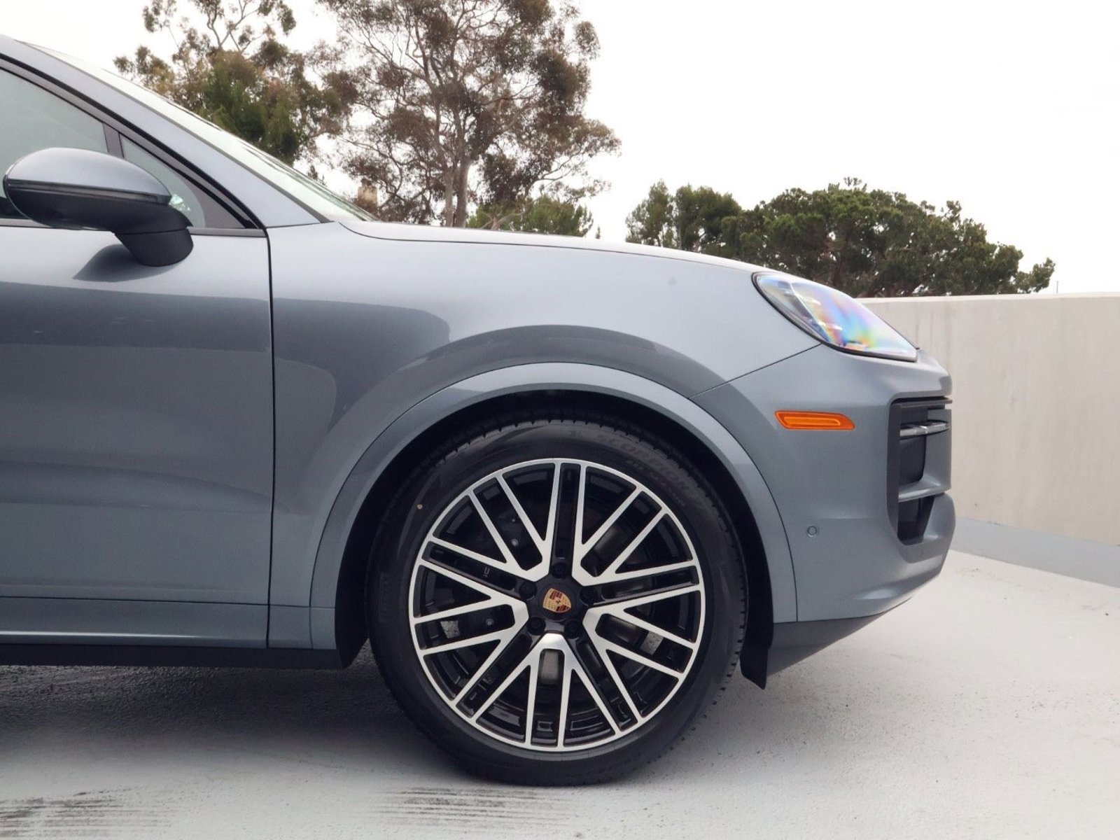 New 2026 Porsche Cayenne Coupe AWD/4WD image 11