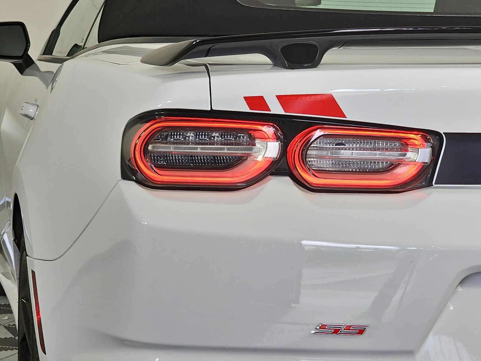 Used 2022 Chevrolet Camaro SS w/ LPO, Ground Effects Package RWD image 29