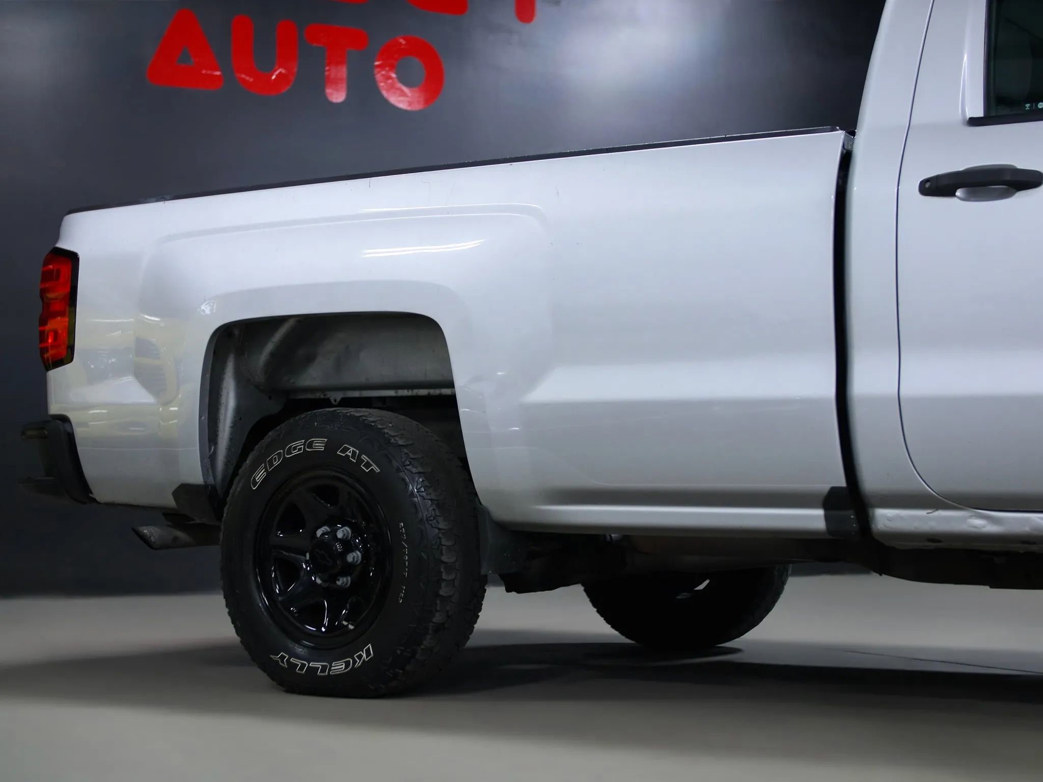Used 2016 Chevrolet Silverado 1500 W/T image 10