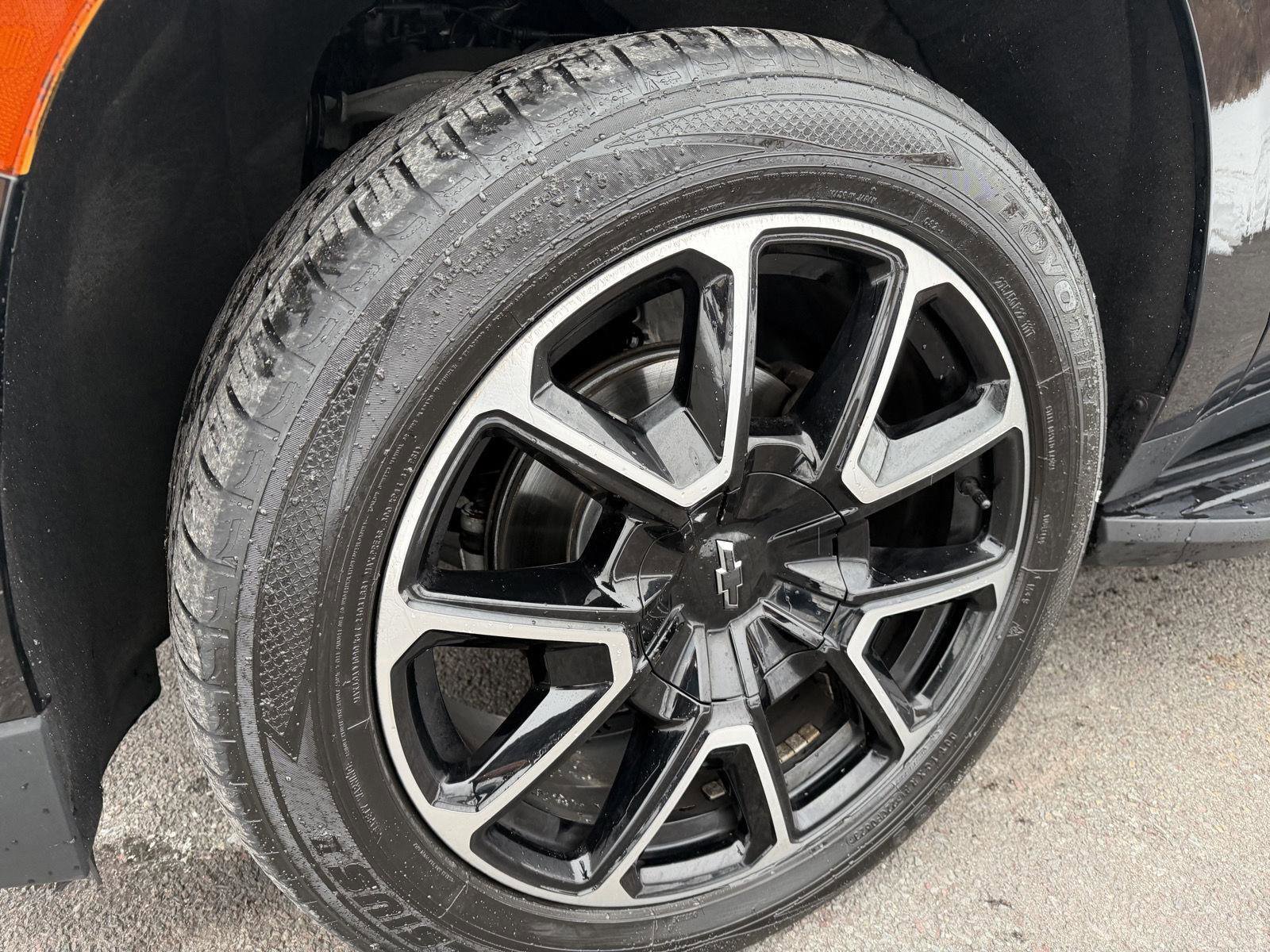 Used 2022 Chevrolet Tahoe RST w/ Sport Performance Package image 46