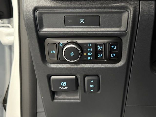 Used 2025 Ford F150 Lariat w/ Equipment Group 501A Mid image 17