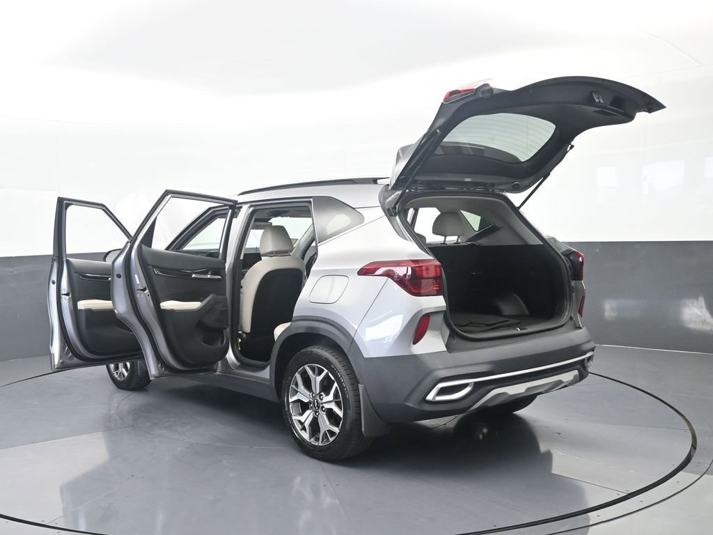 Used 2022 Kia Seltos EX AWD/4WD image 78