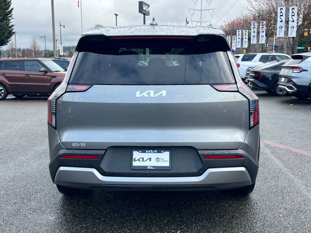Certified 2024 Kia EV9 Wind image 10