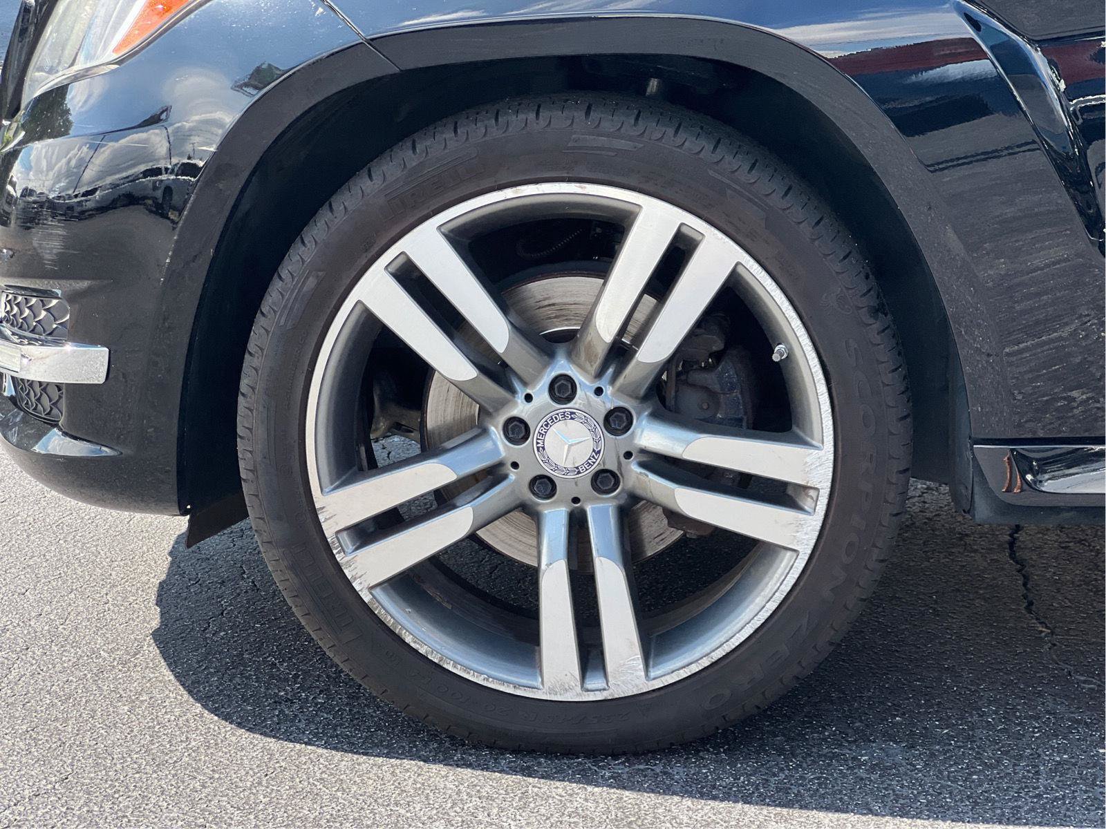 Used 2015 Mercedes-Benz GLK 350 4MATIC image 29