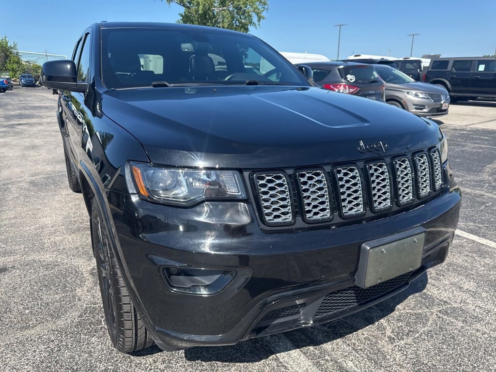 Used 2019 Jeep Grand Cherokee Altitude AWD/4WD image 51