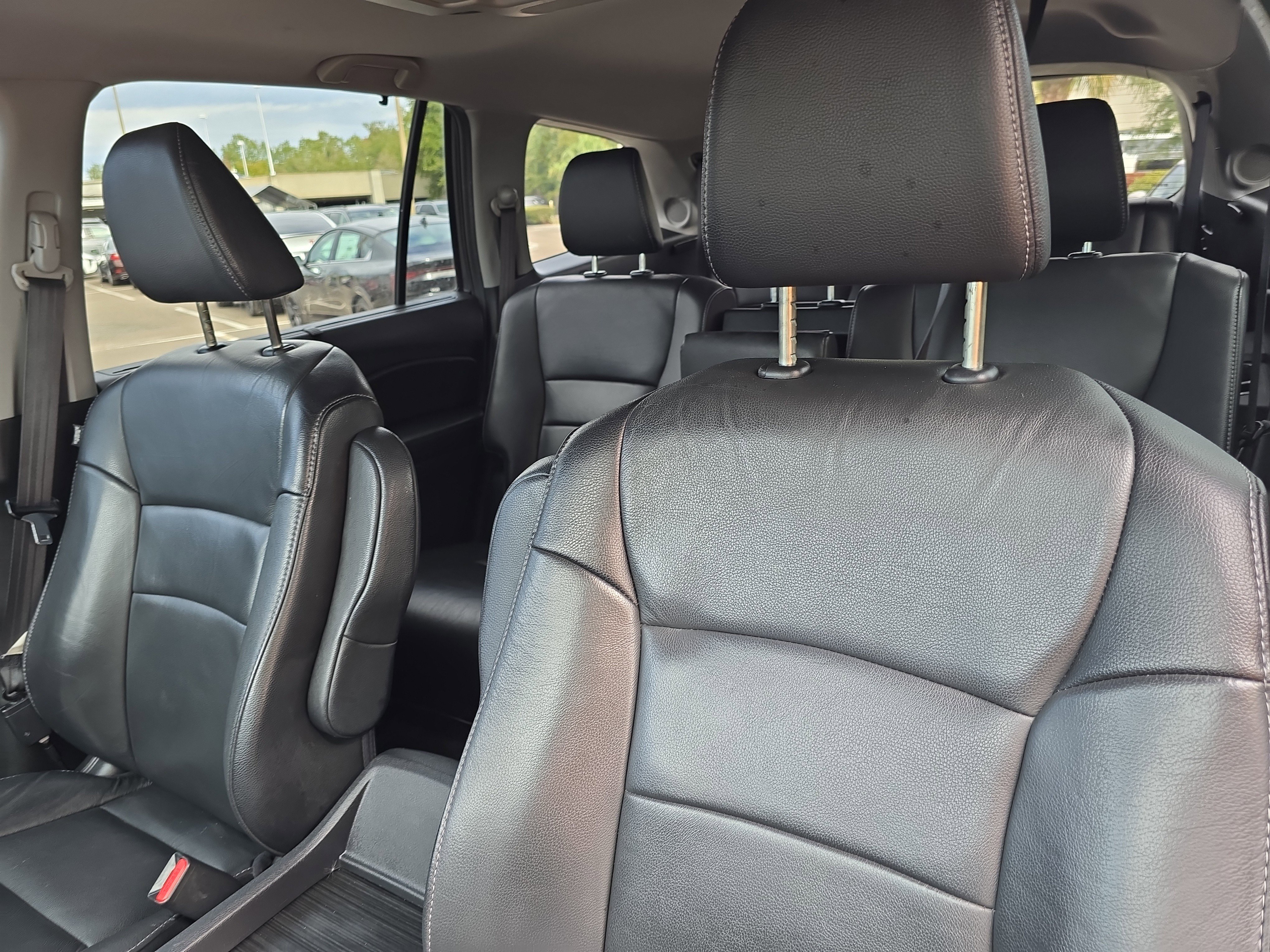 Used 2019 Honda Pilot Touring image 27