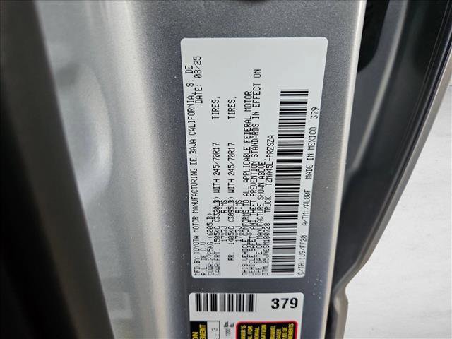Used 2025 Toyota Tacoma SR5 AWD/4WD image 23