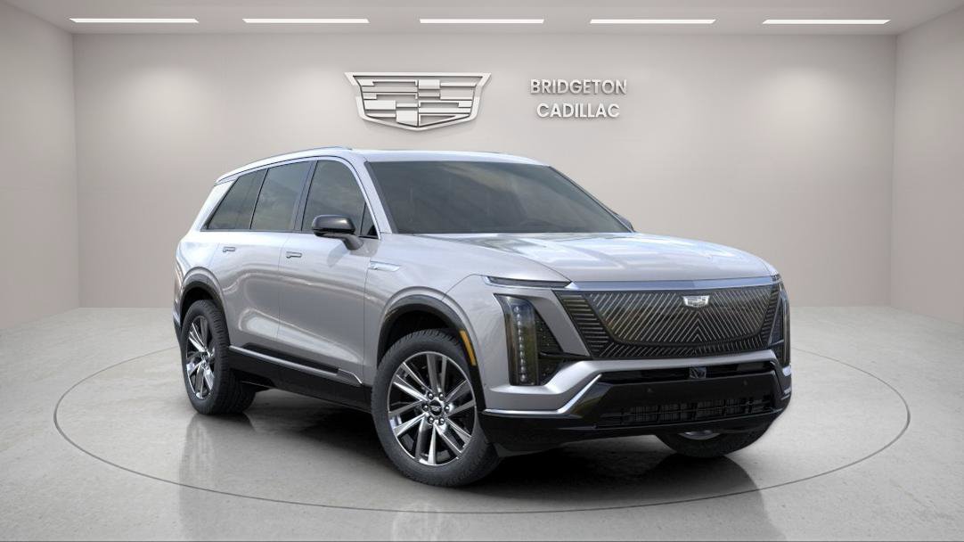 New 2027 Cadillac Vistiq Luxury w/ LPO, Floor Liner Package
