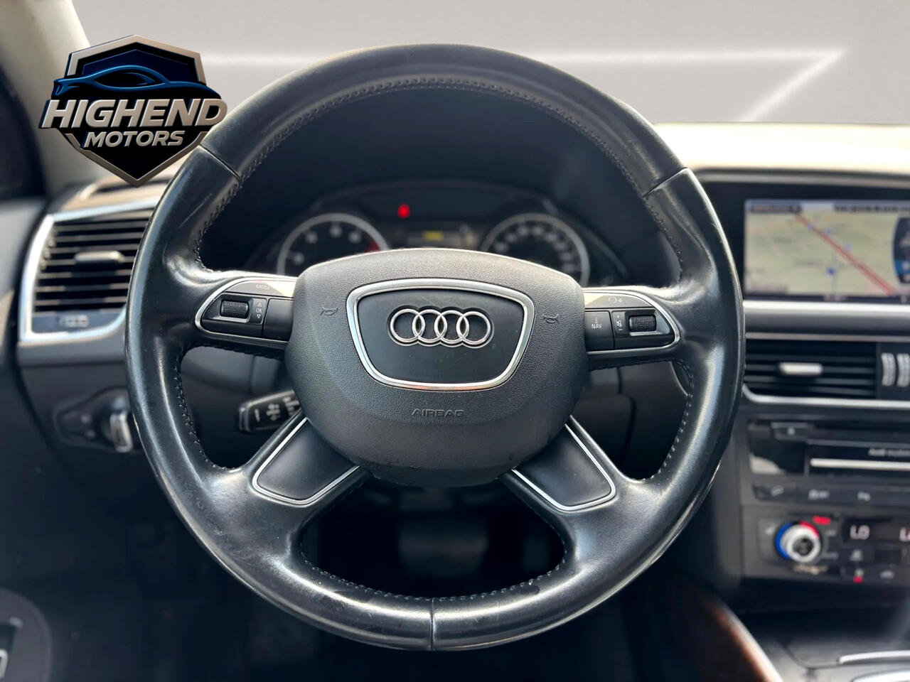 Used 2015 Audi Q5 2.0T Premium Plus w/ Technology Package image 24