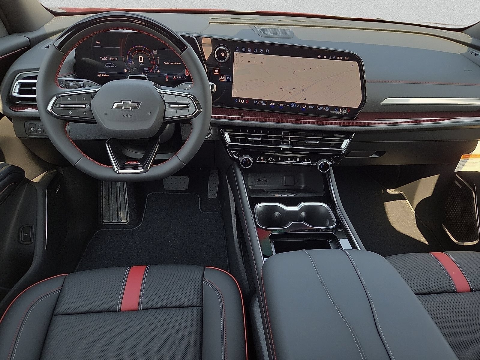 New 2027 Chevrolet Traverse RS FWD image 12