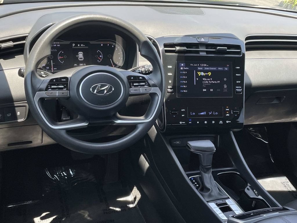 Certified 2024 Hyundai Tucson SEL FWD image 6