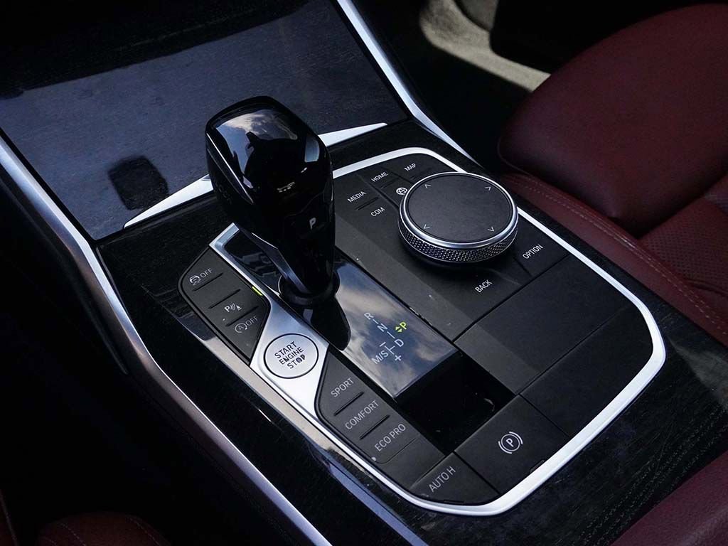 Used 2022 BMW 330i xDrive Sedan w/ Premium Package 2 image 50