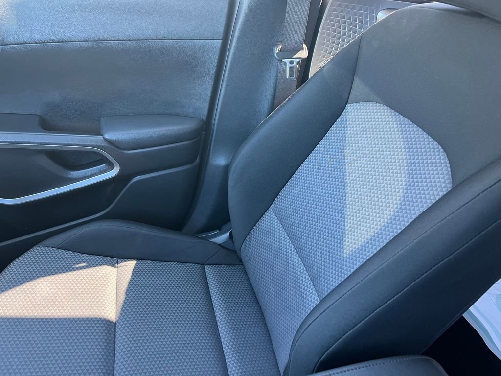 Used 2024 Kia Soul LX w/ Option Group 015 image 28