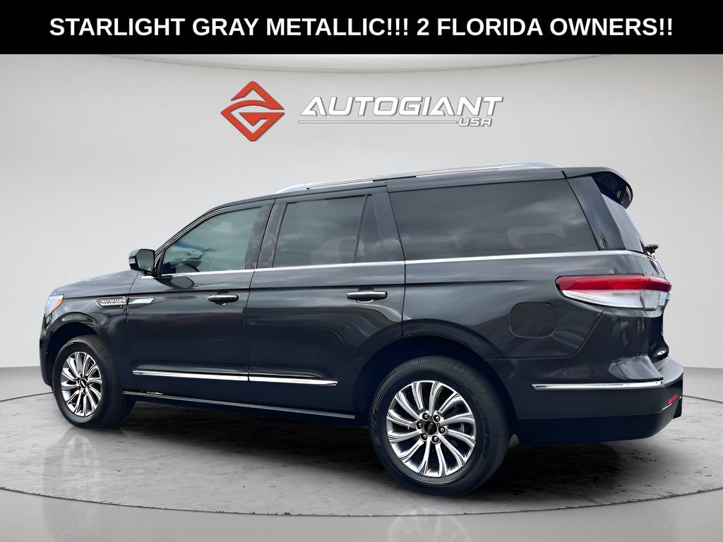 Used 2023 Lincoln Navigator 4WD image 4