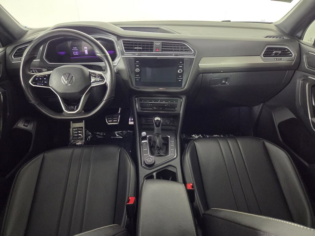 Used 2024 Volkswagen Tiguan SE R-Line AWD/4WD image 26