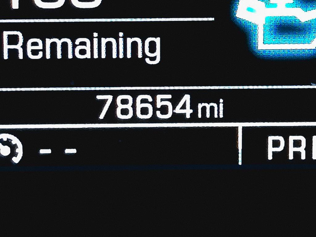 Used 2016 Chevrolet Tahoe LS w/ Enhanced Driver Alert Package image 24