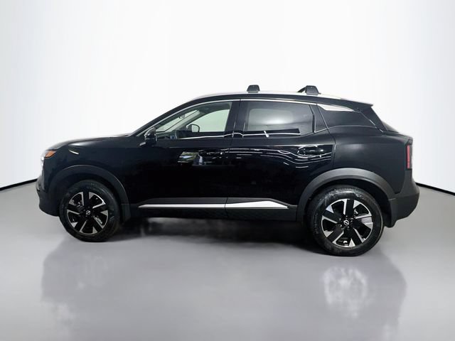 Used 2026 Nissan Kicks SR w/ Cold Weather Package FWD image 6